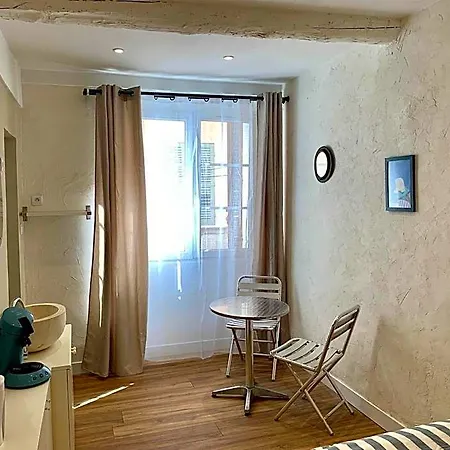 Hotel Operappart 2 *